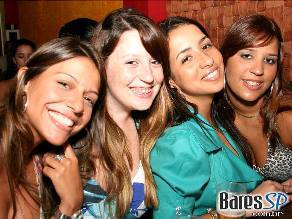 Happy Hour no Caetano' s Happy Hour no Caetano' s