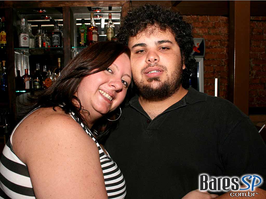 Comece o fim de semana no Café Aurora Comece o fim de semana no Café Aurora