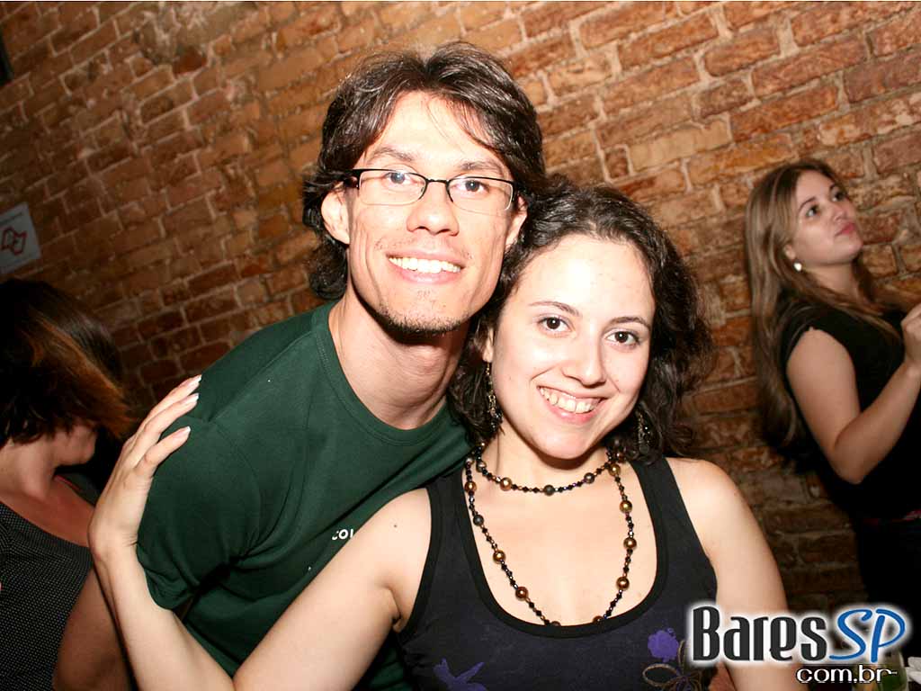 Comece o fim de semana no Café Aurora Comece o fim de semana no Café Aurora