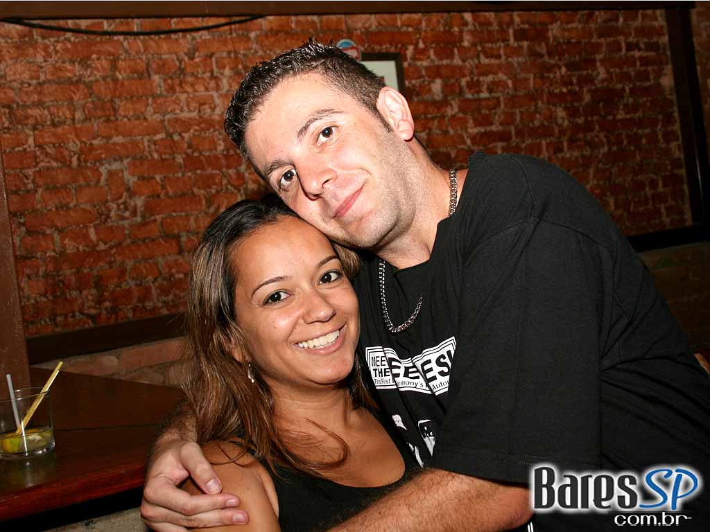 Comece o fim de semana no Café Aurora Comece o fim de semana no Café Aurora