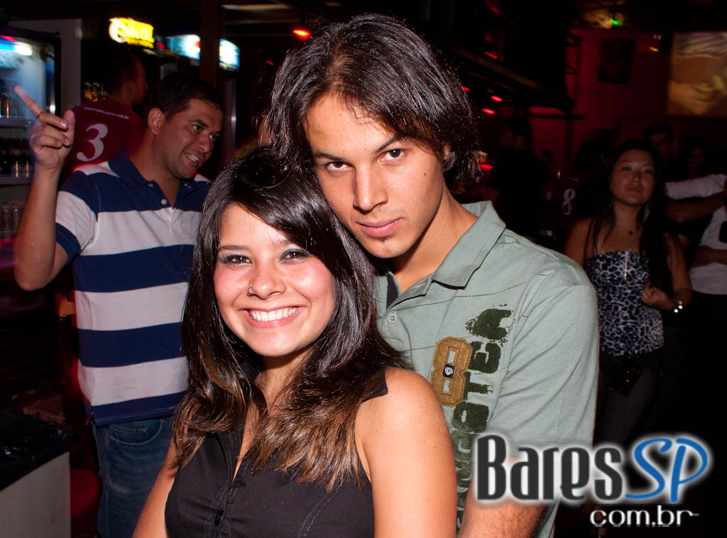 Gregos e Troianos, Sismika, Não Concordo no Café Aurora Gregos e Troianos, Sismika, Não Concordo no Café Aurora