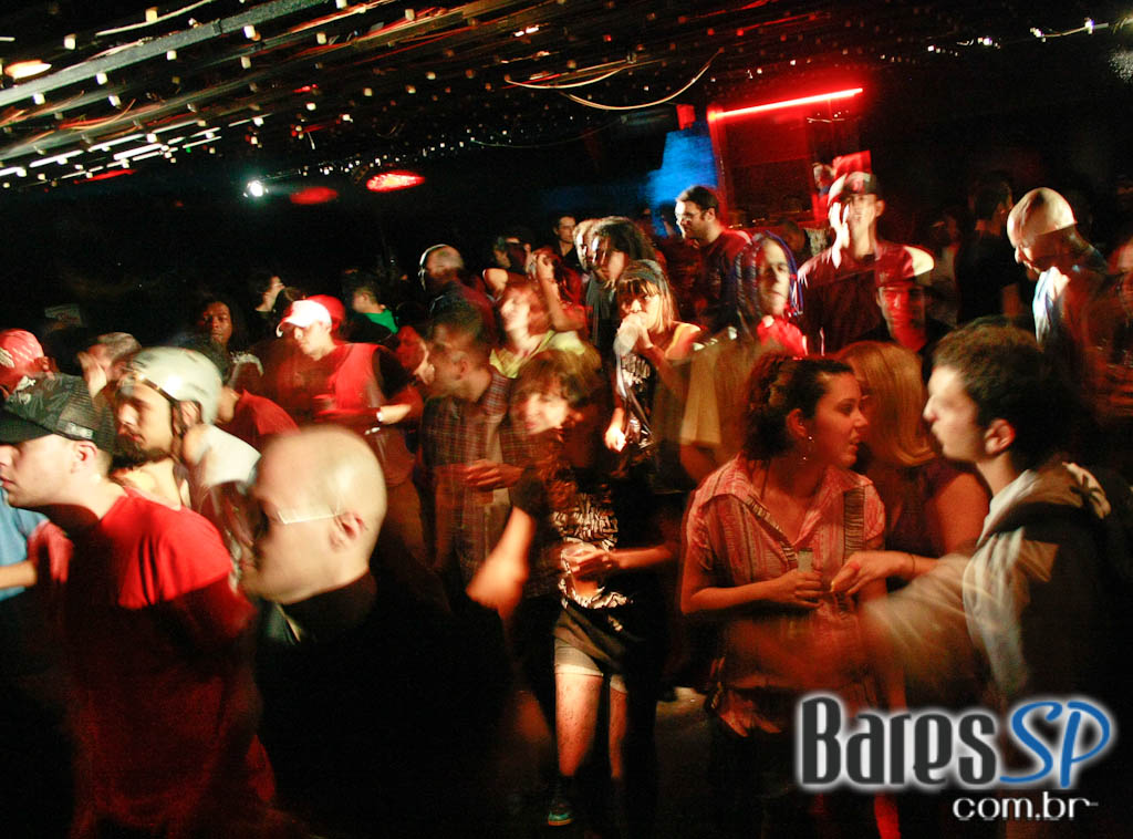 'It's Alive vs Tranqueira Baixaria' no Vegas, na Augusta 'It's Alive vs Tranqueira Baixaria' no Vegas, na Augusta