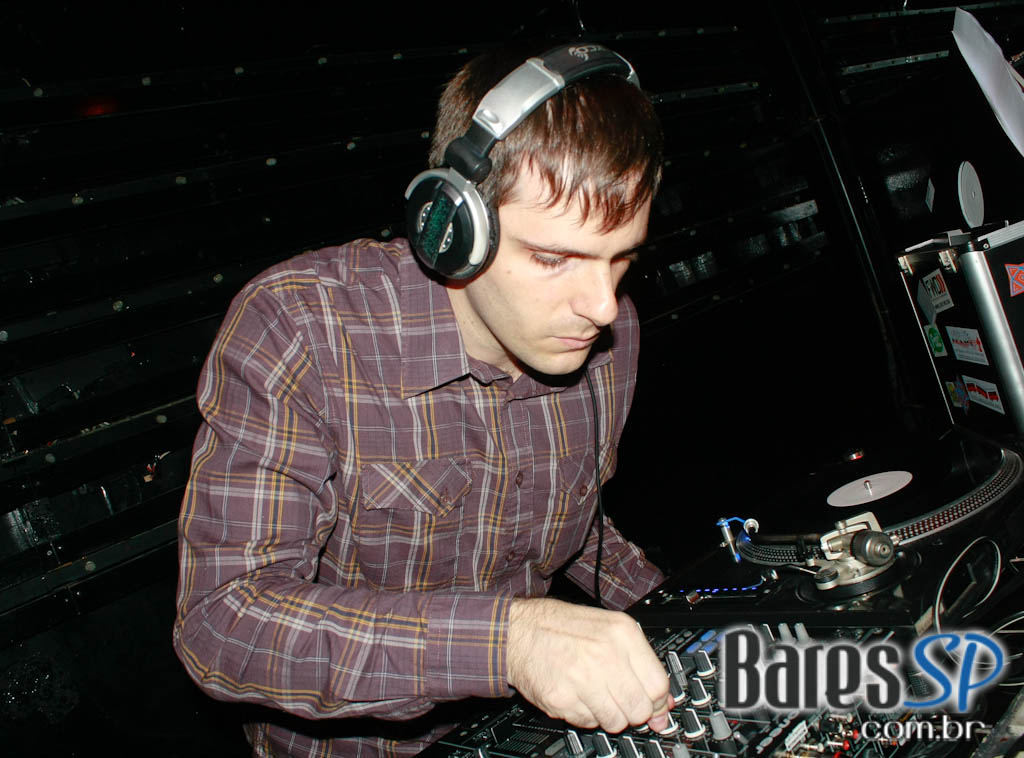 'It's Alive vs Tranqueira Baixaria' no Vegas, na Augusta 'It's Alive vs Tranqueira Baixaria' no Vegas, na Augusta