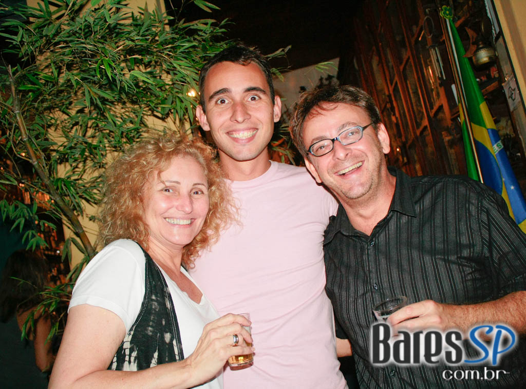 Sexta-feira é dia curtir o happy hour dop Botequim do Hugo Sexta-feira é dia curtir o happy hour dop Botequim do Hugo