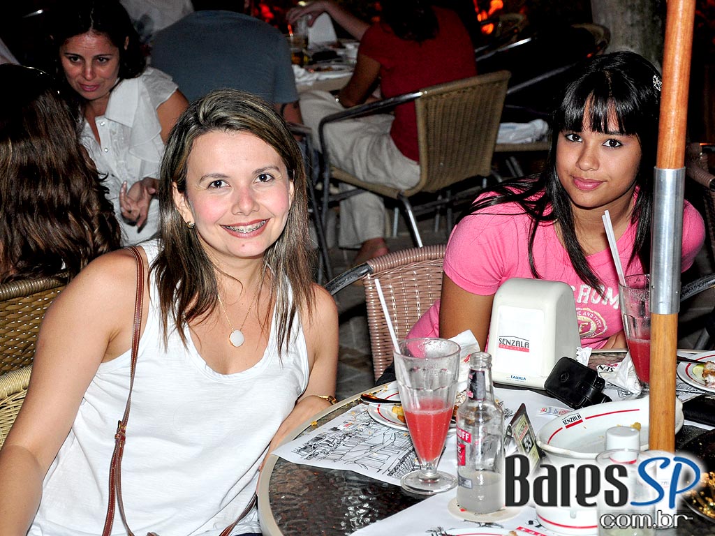 Senzala Bar e Grill traz novidades para o verão Senzala Bar e Grill traz novidades para o verão