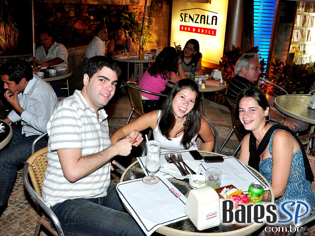 Senzala Bar e Grill traz novidades para o verão Senzala Bar e Grill traz novidades para o verão