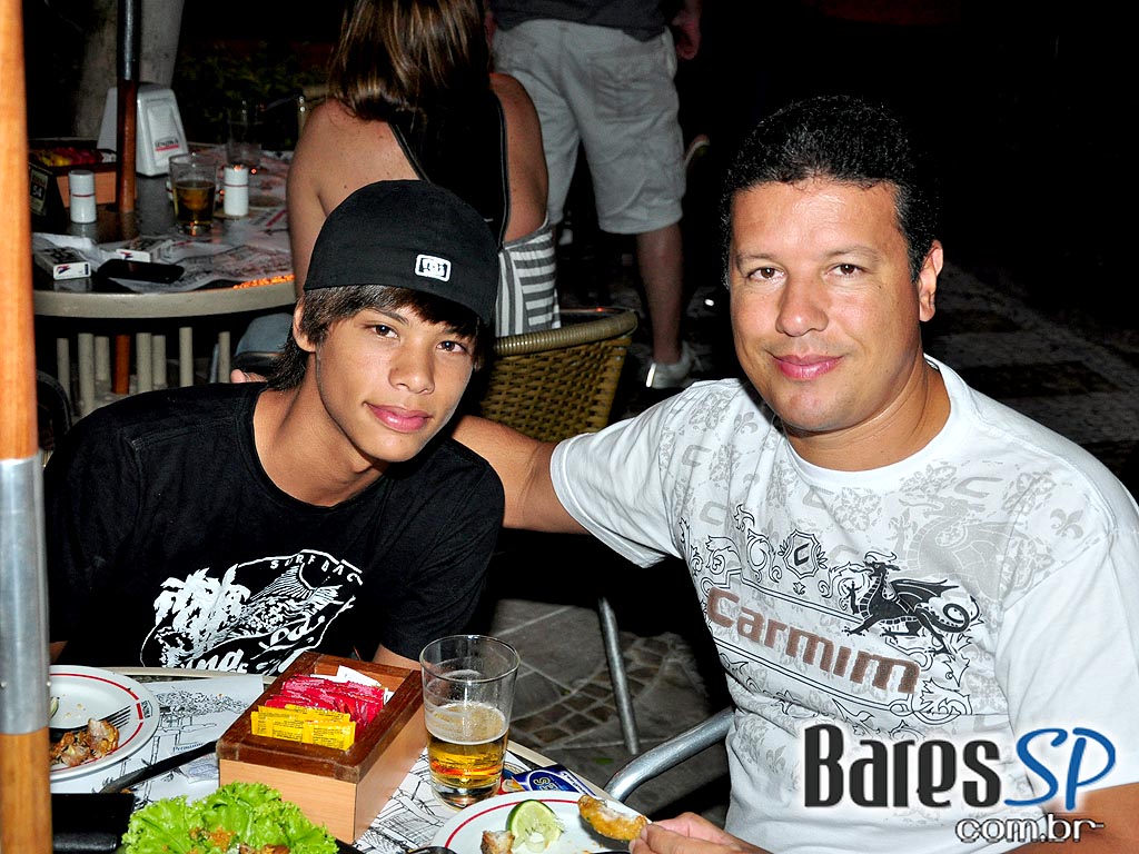 Senzala Bar e Grill traz novidades para o verão Senzala Bar e Grill traz novidades para o verão