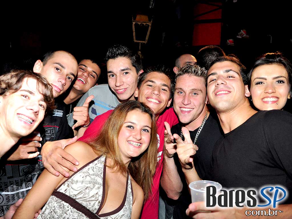 'Facul Night' no Show Bar Lounge 'Facul Night' no Show Bar Lounge