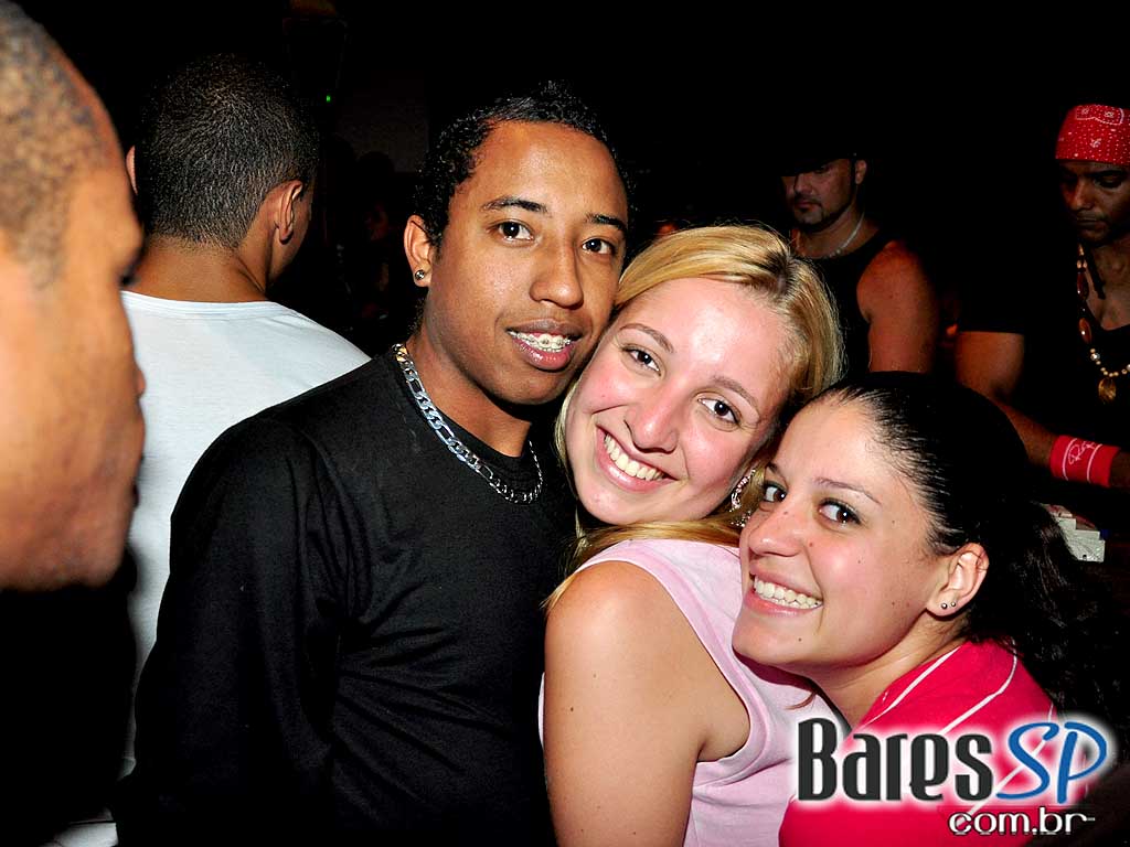 'Facul Night' no Show Bar Lounge 'Facul Night' no Show Bar Lounge