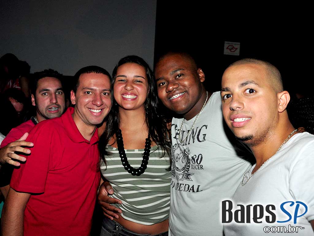 'Facul Night' no Show Bar Lounge 'Facul Night' no Show Bar Lounge