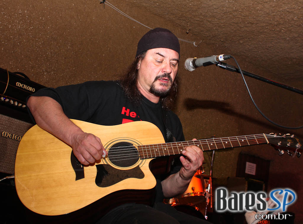 Banda Capitão no Café Aurora Banda Capitão no Café Aurora