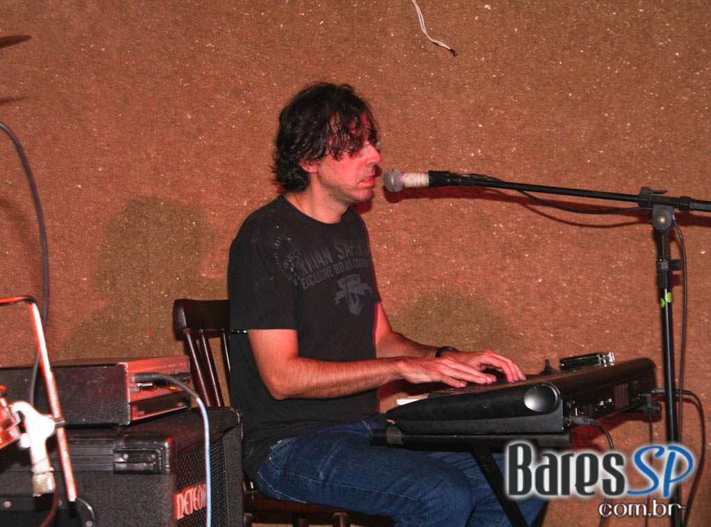 Banda Capitão no Café Aurora Banda Capitão no Café Aurora