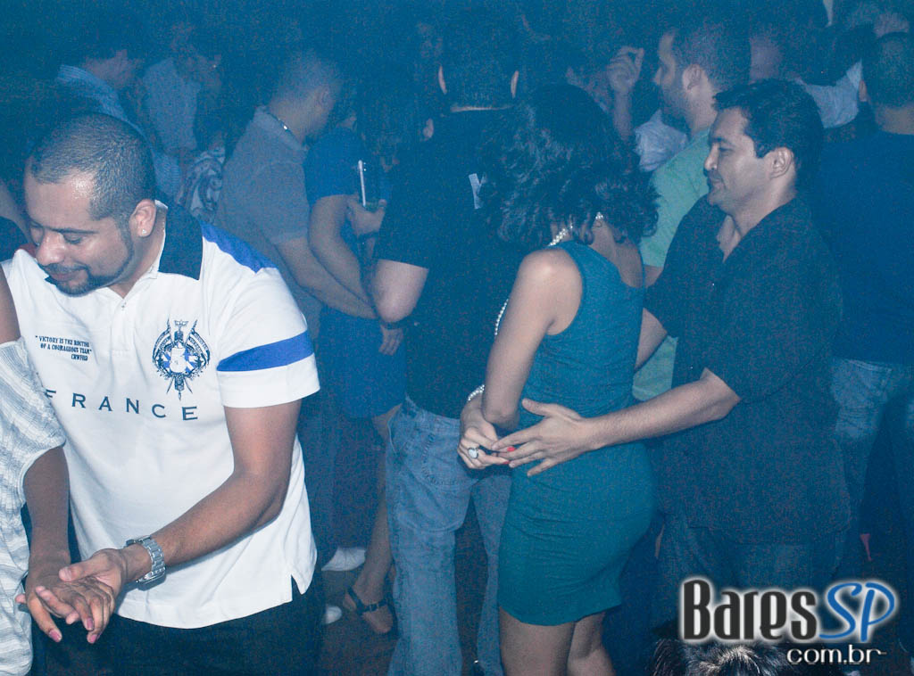 Pop Latino e Salsa no Buena Vista Club Pop Latino e Salsa no Buena Vista Club