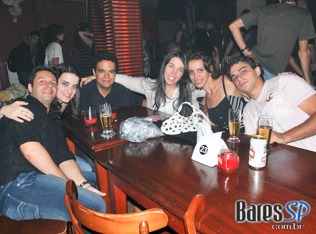 Pop Latino e Salsa no Buena Vista Club Pop Latino e Salsa no Buena Vista Club