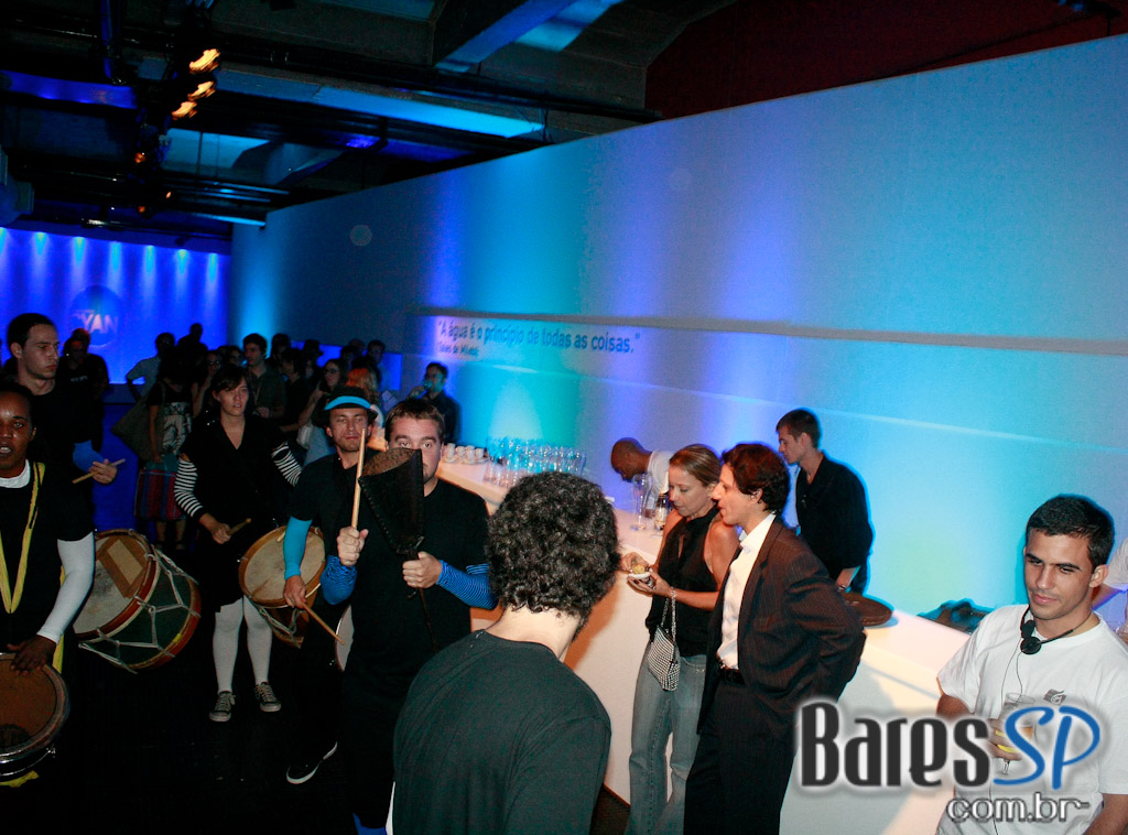 Movimento CYAN na Bienal do Ibirapuera Movimento CYAN na Bienal do Ibirapuera