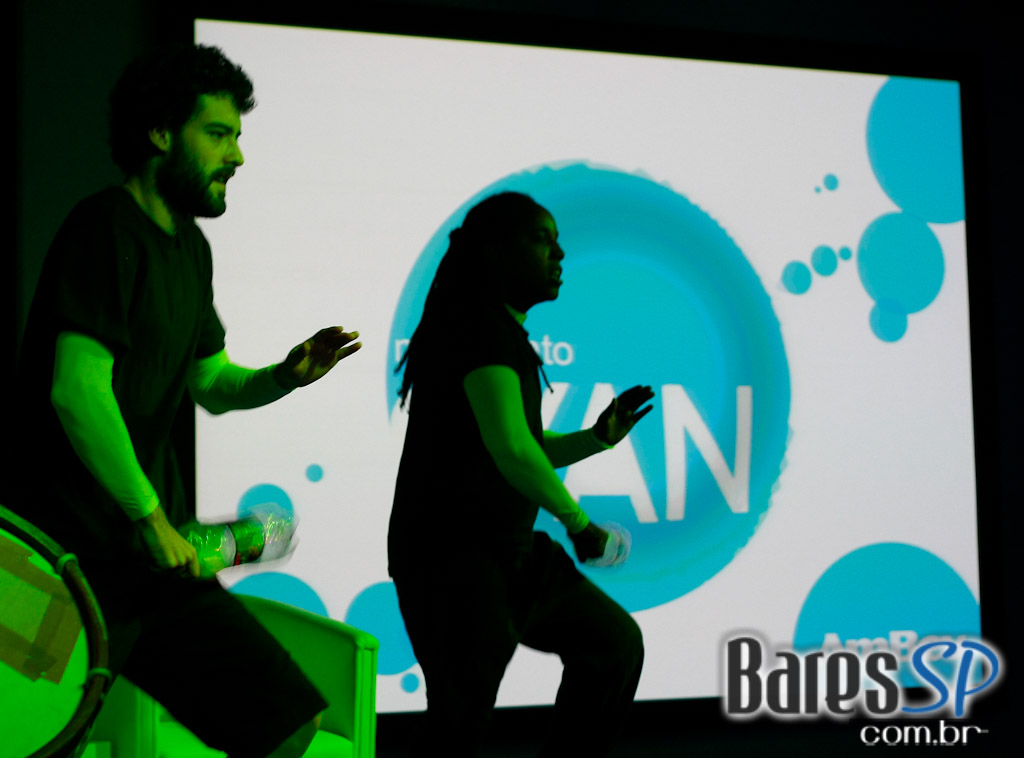 Movimento CYAN na Bienal do Ibirapuera Movimento CYAN na Bienal do Ibirapuera