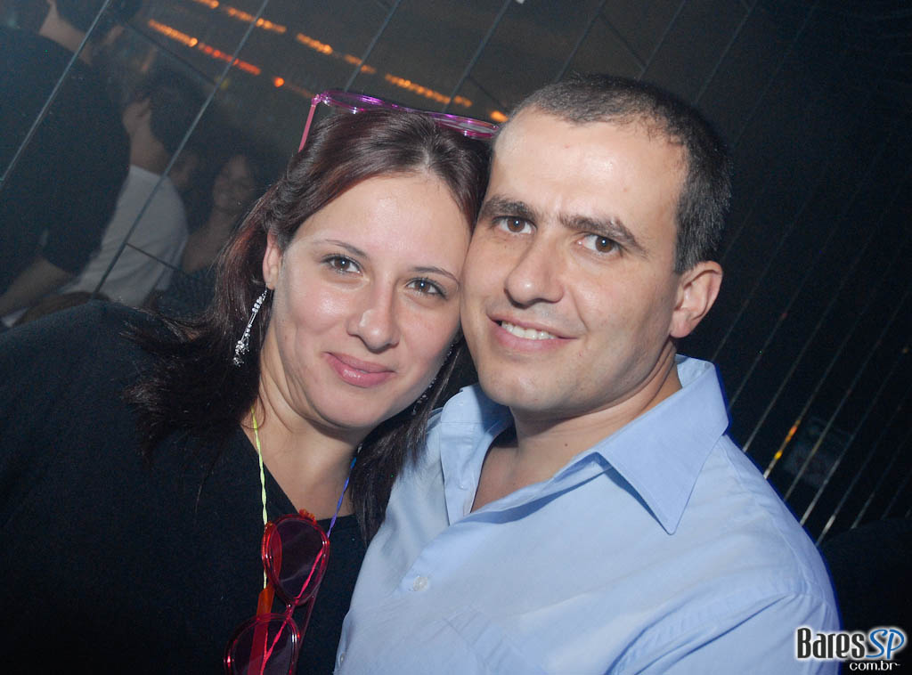 Noite da Paçoca Quem comer a maior quantidade de paçoca na noite vai ganhar um combo de Red Label + 6 RedBull, vai encarar??? Noite da Paçoca Quem comer a maior quantidade de paçoca na noite vai ganhar um combo de Red Label + 6 RedBull, vai encarar???