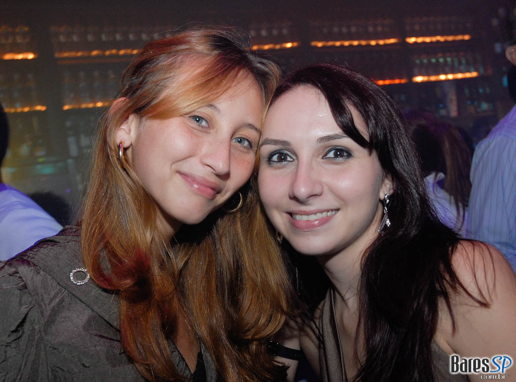 Noite da Paçoca Quem comer a maior quantidade de paçoca na noite vai ganhar um combo de Red Label + 6 RedBull, vai encarar??? Noite da Paçoca Quem comer a maior quantidade de paçoca na noite vai ganhar um combo de Red Label + 6 RedBull, vai encarar???