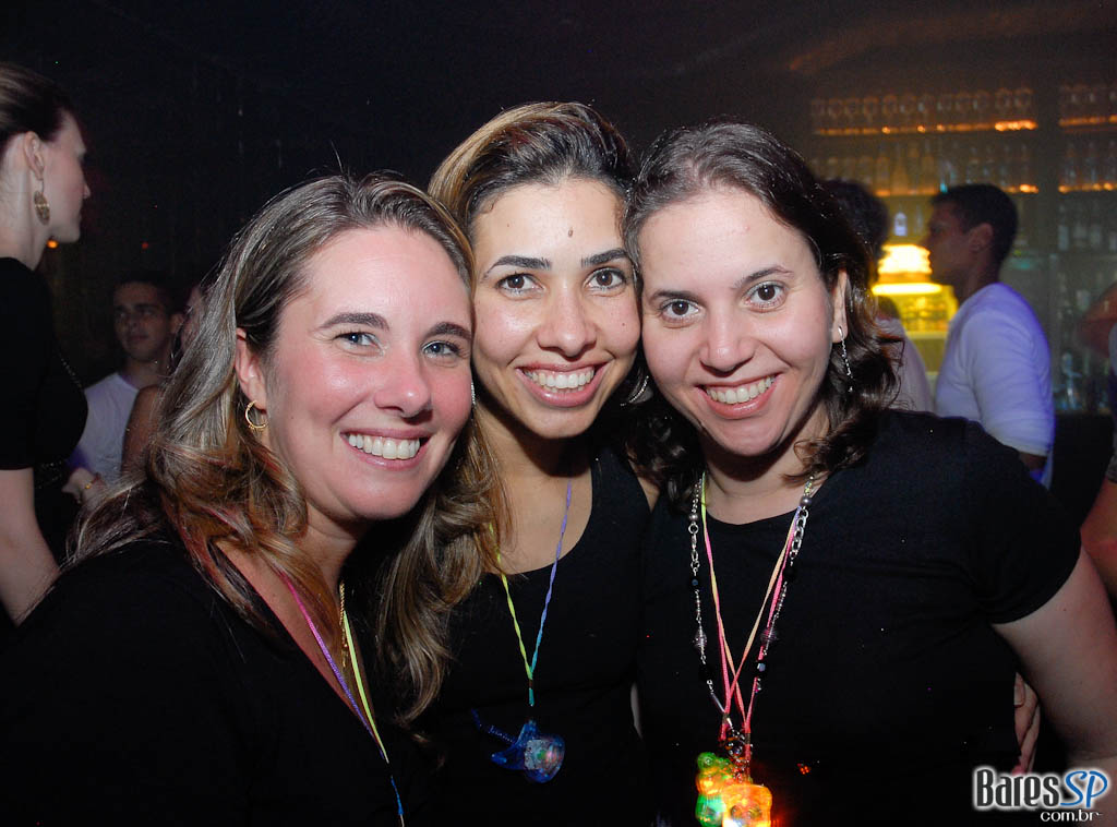 Noite da Paçoca Quem comer a maior quantidade de paçoca na noite vai ganhar um combo de Red Label + 6 RedBull, vai encarar??? Noite da Paçoca Quem comer a maior quantidade de paçoca na noite vai ganhar um combo de Red Label + 6 RedBull, vai encarar???