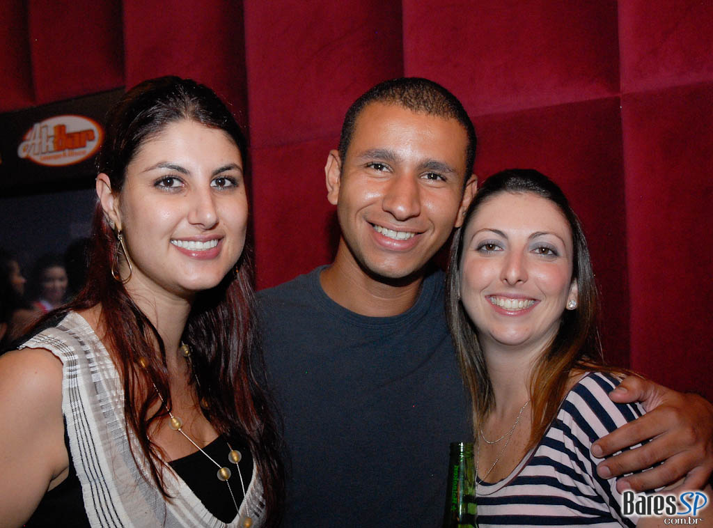 Noite da Paçoca Quem comer a maior quantidade de paçoca na noite vai ganhar um combo de Red Label + 6 RedBull, vai encarar??? Noite da Paçoca Quem comer a maior quantidade de paçoca na noite vai ganhar um combo de Red Label + 6 RedBull, vai encarar???