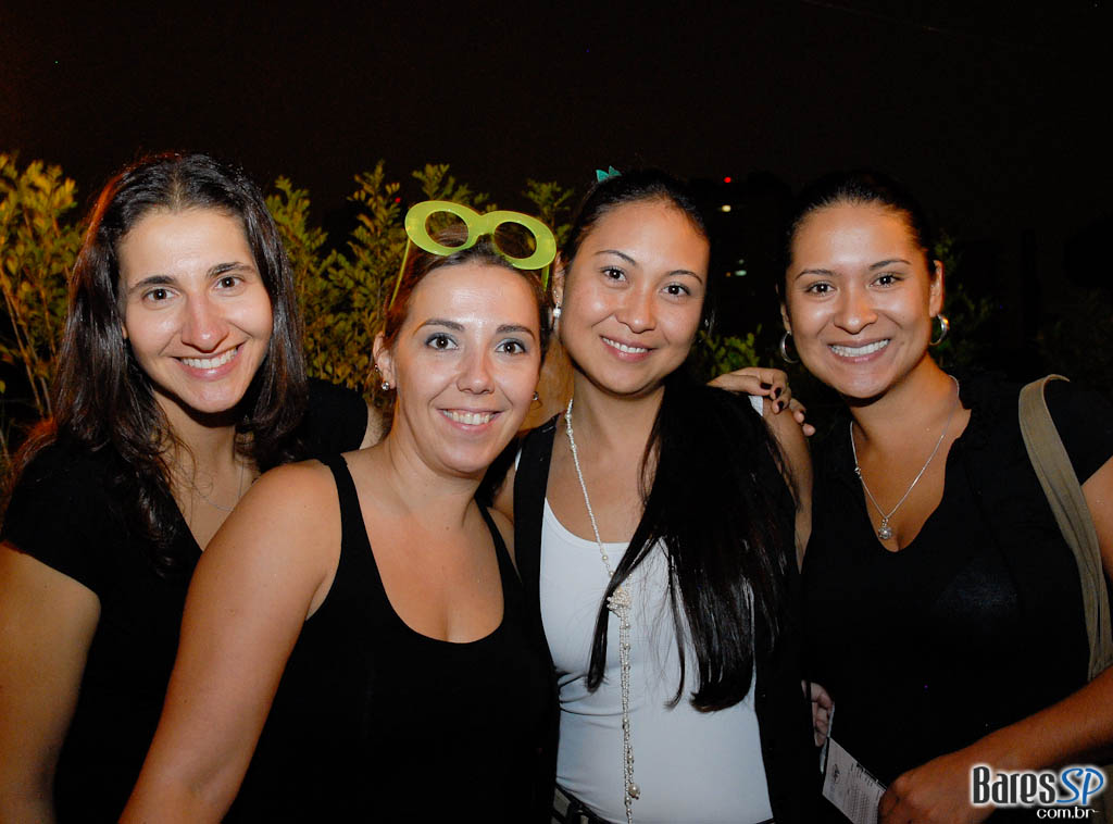 Noite da Paçoca Quem comer a maior quantidade de paçoca na noite vai ganhar um combo de Red Label + 6 RedBull, vai encarar??? Noite da Paçoca Quem comer a maior quantidade de paçoca na noite vai ganhar um combo de Red Label + 6 RedBull, vai encarar???