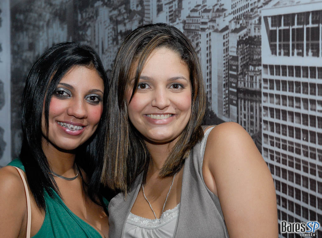 Noite da Paçoca Quem comer a maior quantidade de paçoca na noite vai ganhar um combo de Red Label + 6 RedBull, vai encarar??? Noite da Paçoca Quem comer a maior quantidade de paçoca na noite vai ganhar um combo de Red Label + 6 RedBull, vai encarar???