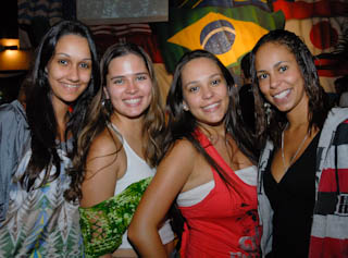 Pagode ao vivo no Guadabu