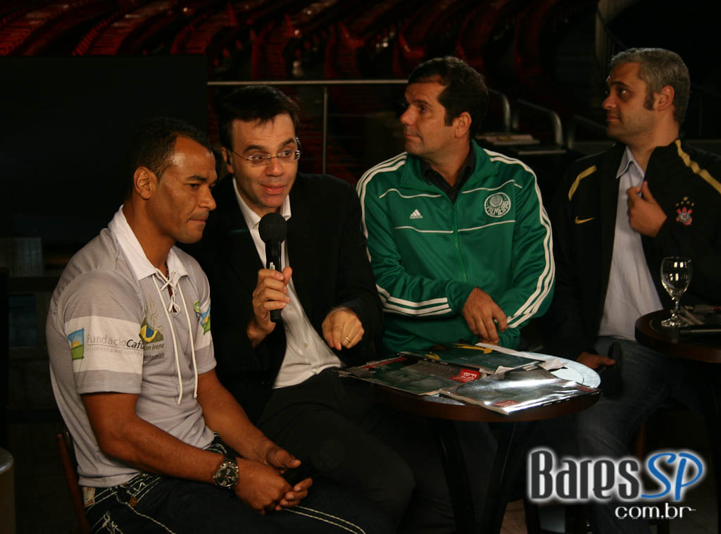 Lançamento da Revista Football no Estádio do Morumbi Lançamento da Revista Football no Estádio do Morumbi