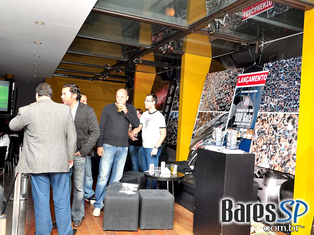 Lançamento do livro Centenário de Gols na Vila Poderoso Timão Lançamento do livro Centenário de Gols na Vila Poderoso Timão