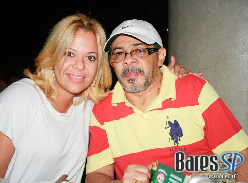 Grupo MBM no Bar O Torcedor, no Estádio do Pacaembu Grupo MBM no Bar O Torcedor, no Estádio do Pacaembu