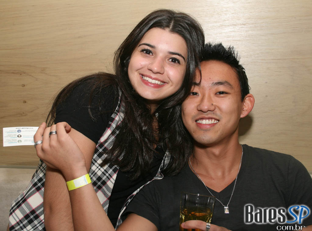 Escape Bar é uma ótima opção para começar o fim de semana bem! Escape Bar é uma ótima opção para começar o fim de semana bem!