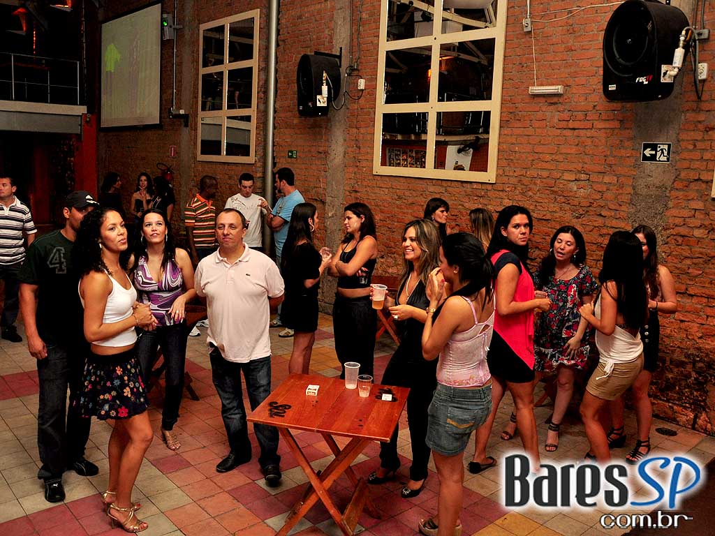 Arlindo Cruz no Espaço Santa Clara, zona oeste Arlindo Cruz no Espaço Santa Clara, zona oeste