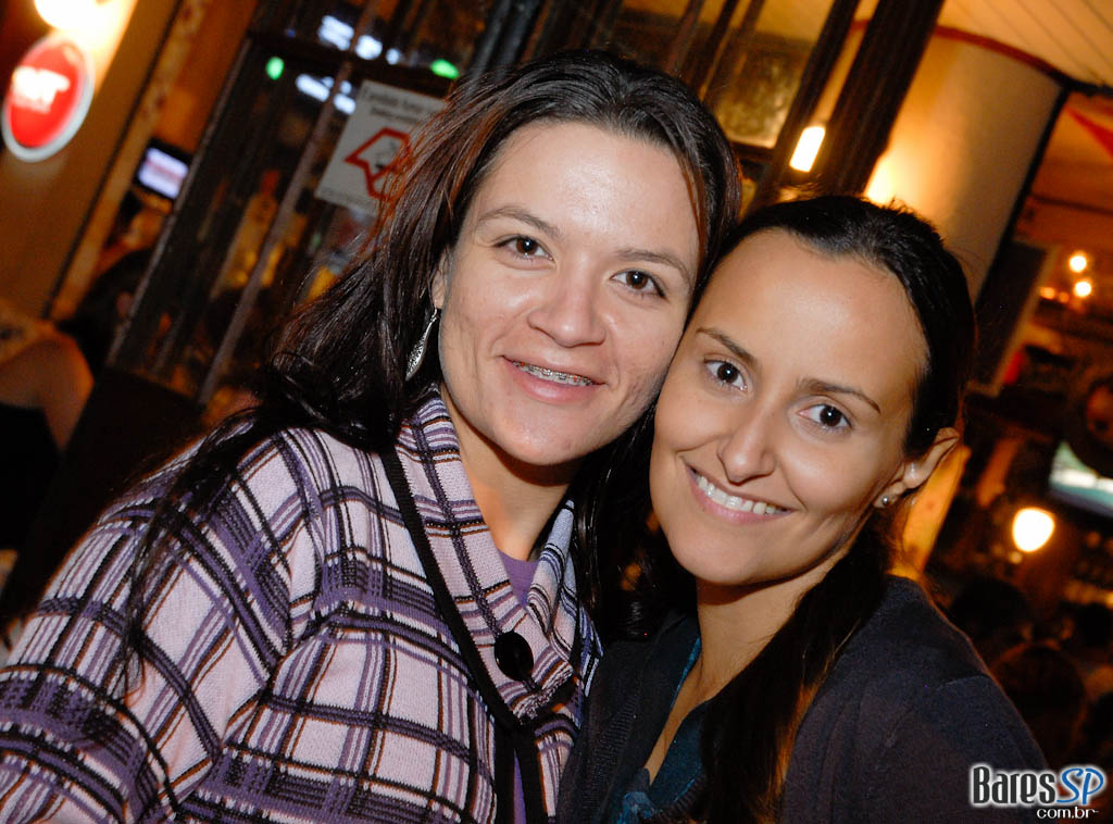 Música ao vivo no Pero Vaz Música ao vivo no Pero Vaz