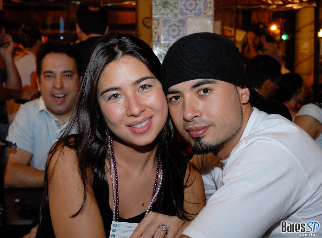 Música ao vivo no Pero Vaz Música ao vivo no Pero Vaz