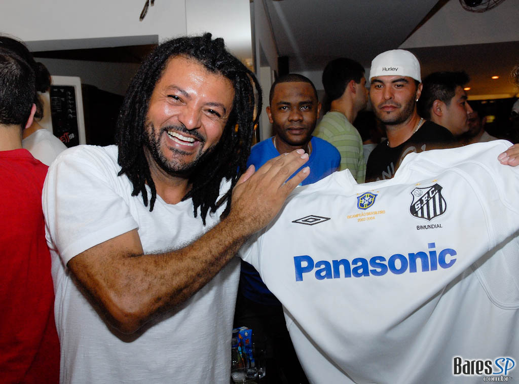 Domingo agitado no Bar Praça, na Vila Madalena Domingo agitado no Bar Praça, na Vila Madalena