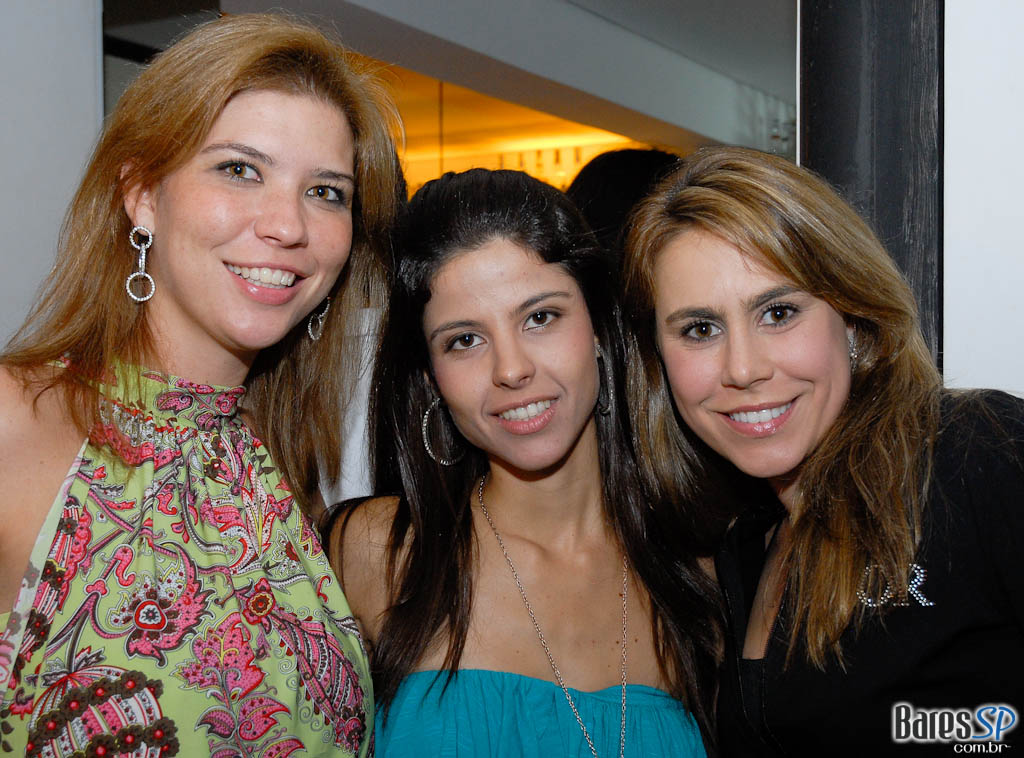 Domingo agitado no Bar Praça, na Vila Madalena Domingo agitado no Bar Praça, na Vila Madalena