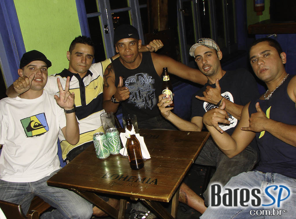 Planta e Raiz no Açai Praia Planta e Raiz no Açai Praia