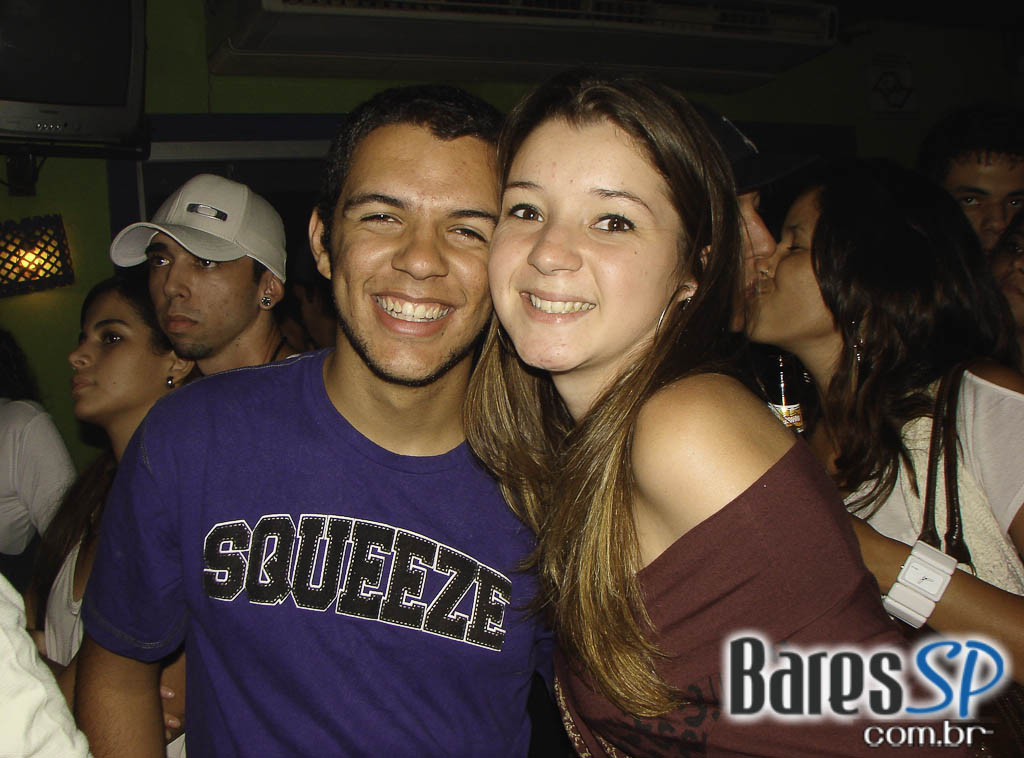 Planta e Raiz no Açai Praia Planta e Raiz no Açai Praia