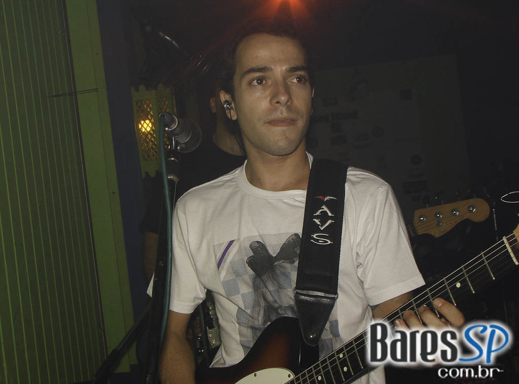 Planta e Raiz no Açai Praia Planta e Raiz no Açai Praia