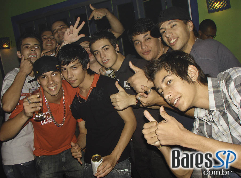 Planta e Raiz no Açai Praia Planta e Raiz no Açai Praia