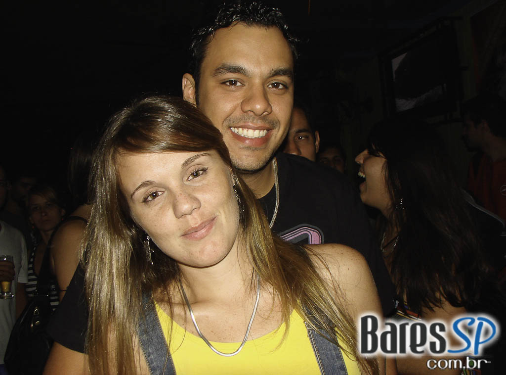 Planta e Raiz no Açai Praia Planta e Raiz no Açai Praia