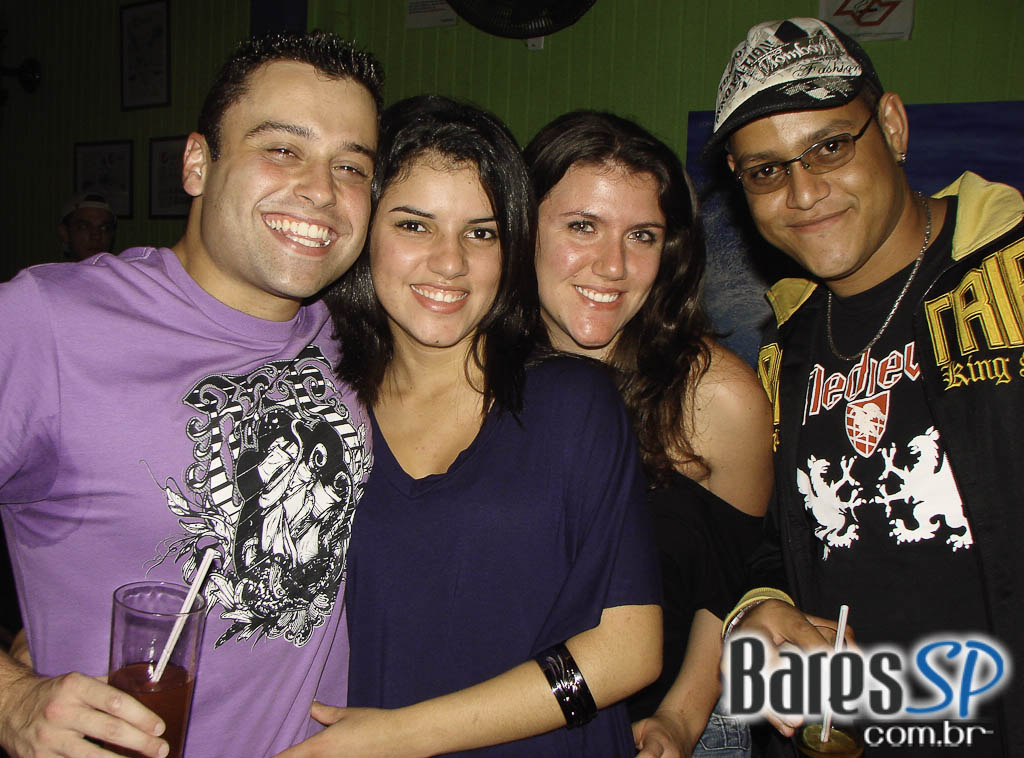 Planta e Raiz no Açai Praia Planta e Raiz no Açai Praia