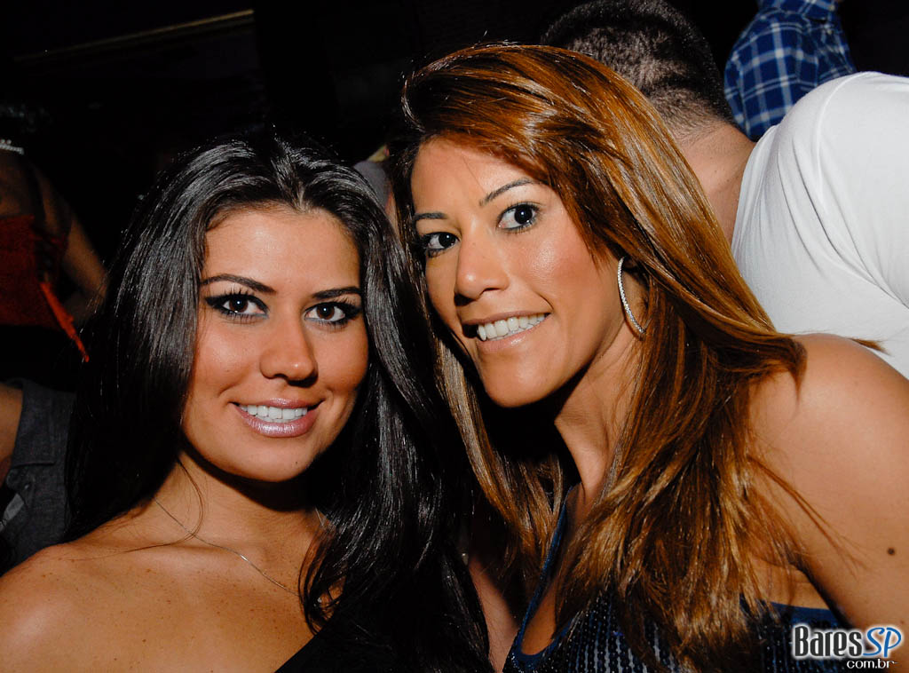 Surpreenda-se com a apresentação da cantora Tara McDonald, nesta quinta no Kiss & Fly Surpreenda-se com a apresentação da cantora Tara McDonald, nesta quinta no Kiss & Fly