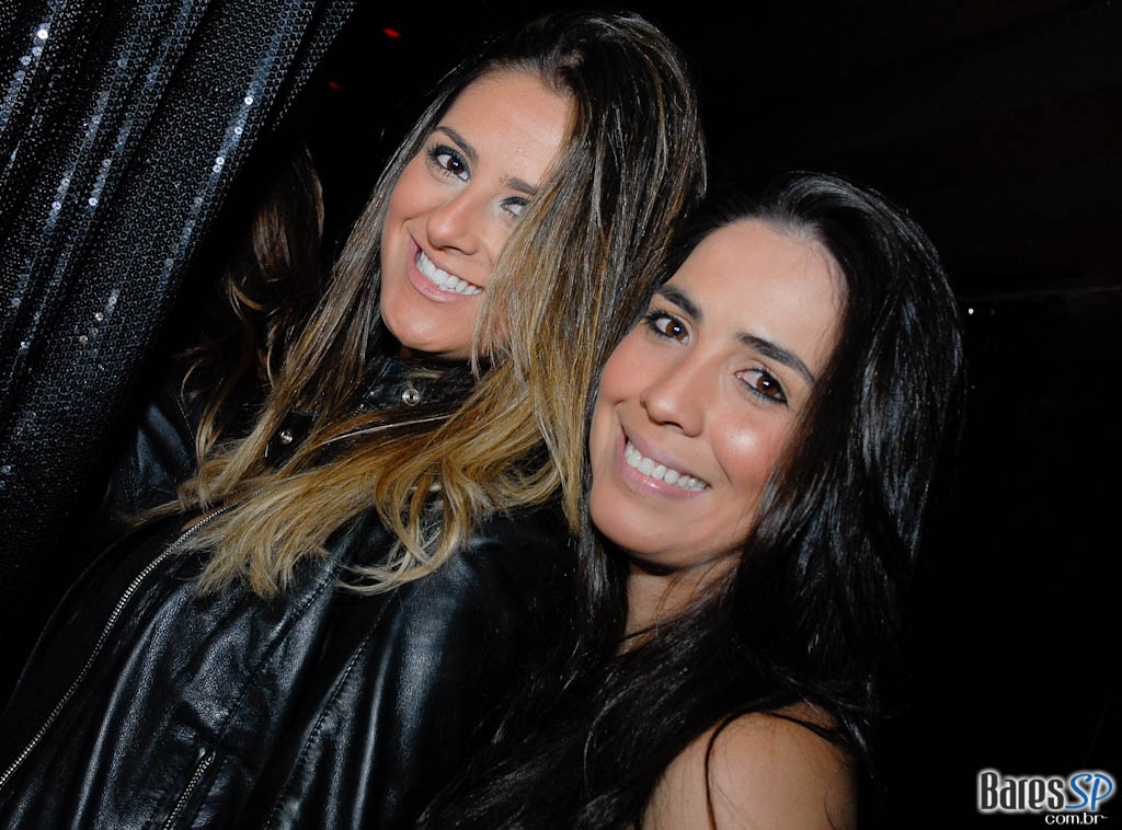 Surpreenda-se com a apresentação da cantora Tara McDonald, nesta quinta no Kiss & Fly Surpreenda-se com a apresentação da cantora Tara McDonald, nesta quinta no Kiss & Fly