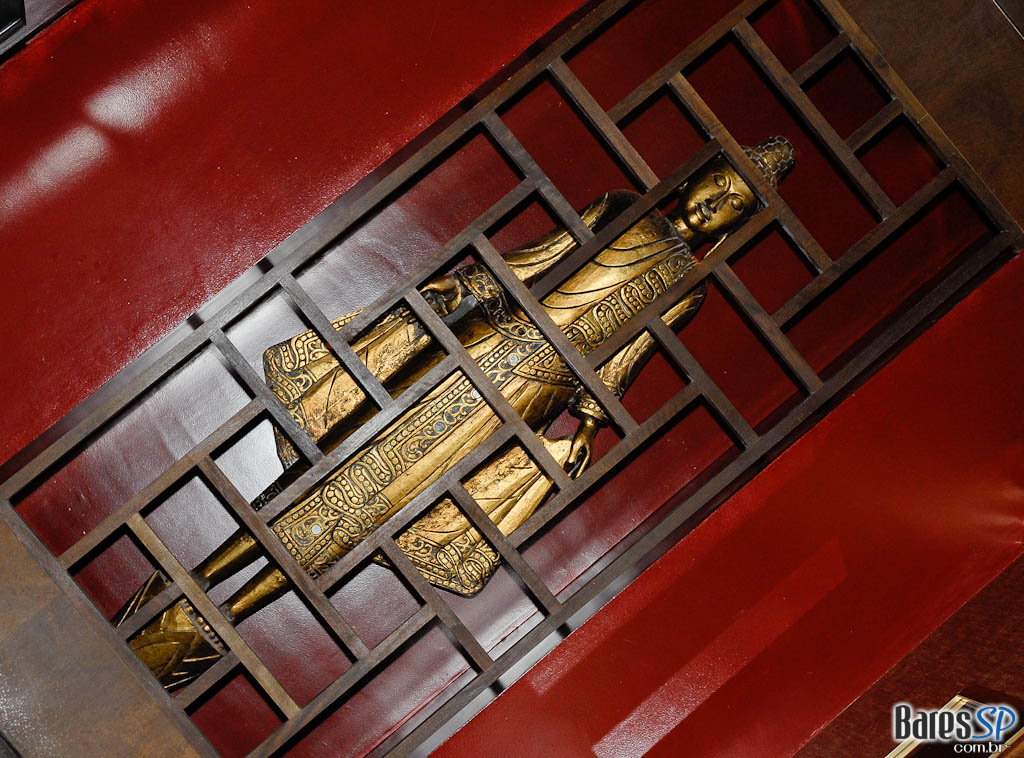 Surpreenda-se com a apresentação da cantora Tara McDonald, nesta quinta no Kiss & Fly Surpreenda-se com a apresentação da cantora Tara McDonald, nesta quinta no Kiss & Fly