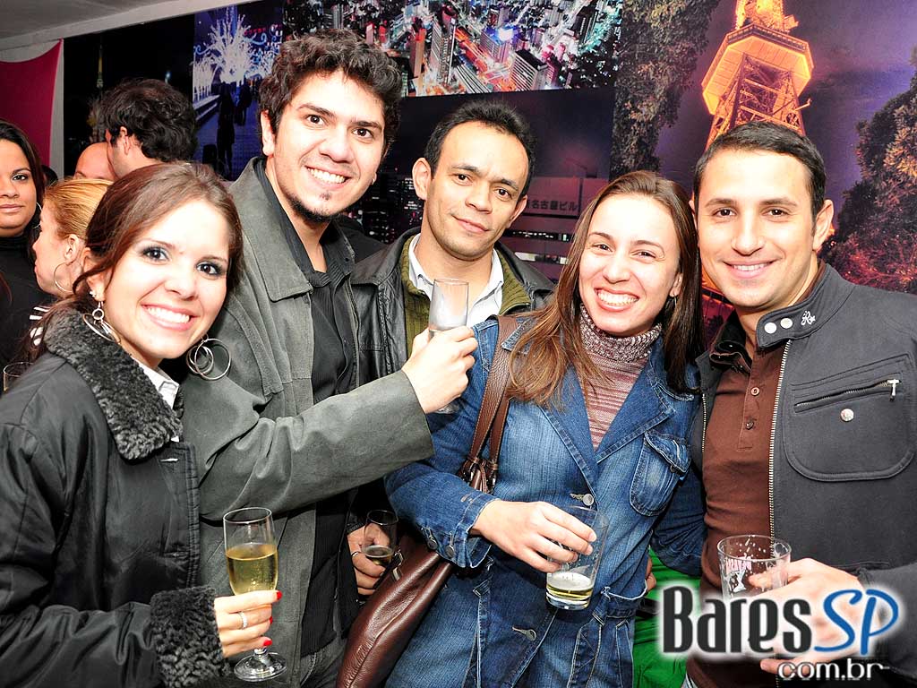 Festa de reinauguração do Nagoya Sushi Festa de reinauguração do Nagoya Sushi