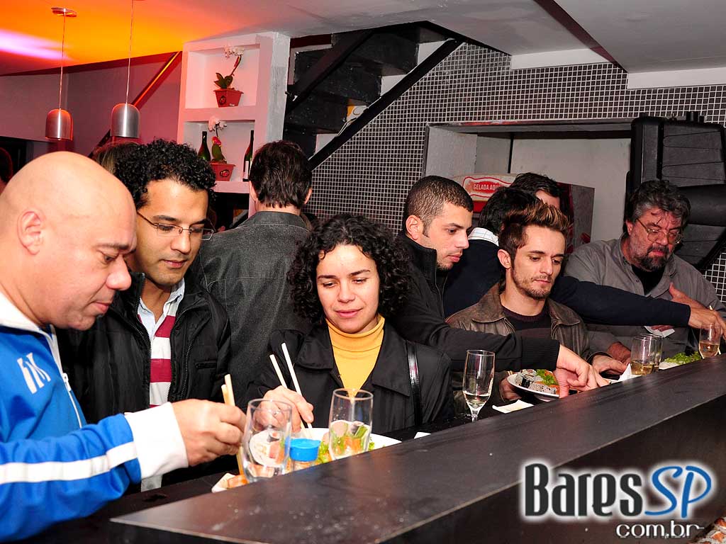 Festa de reinauguração do Nagoya Sushi Festa de reinauguração do Nagoya Sushi