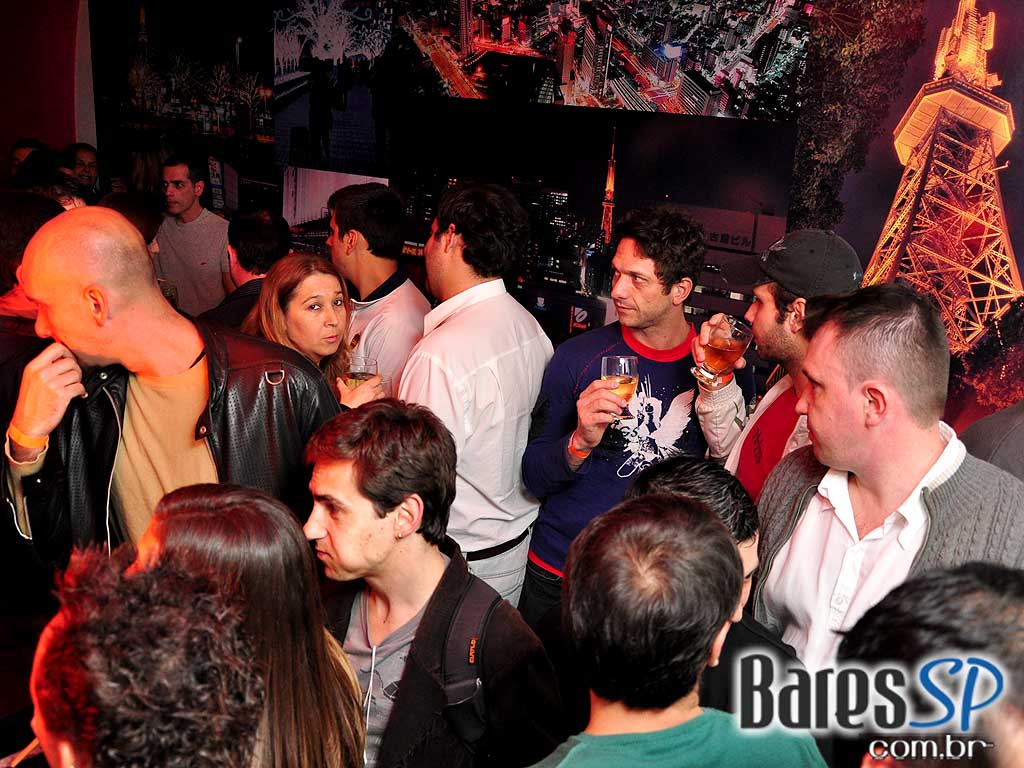 Festa de reinauguração do Nagoya Sushi Festa de reinauguração do Nagoya Sushi