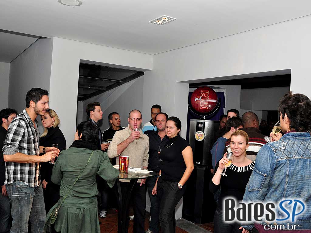 Festa de reinauguração do Nagoya Sushi Festa de reinauguração do Nagoya Sushi