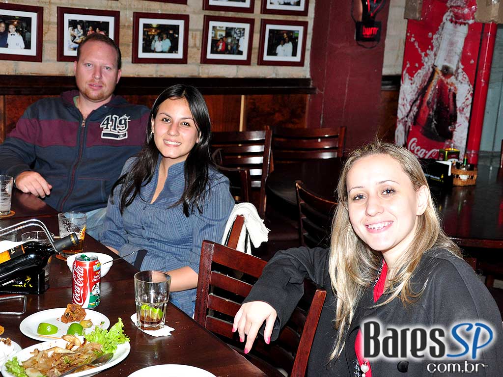 Happy hour no Bar Prainha Paulista Happy hour no Bar Prainha Paulista